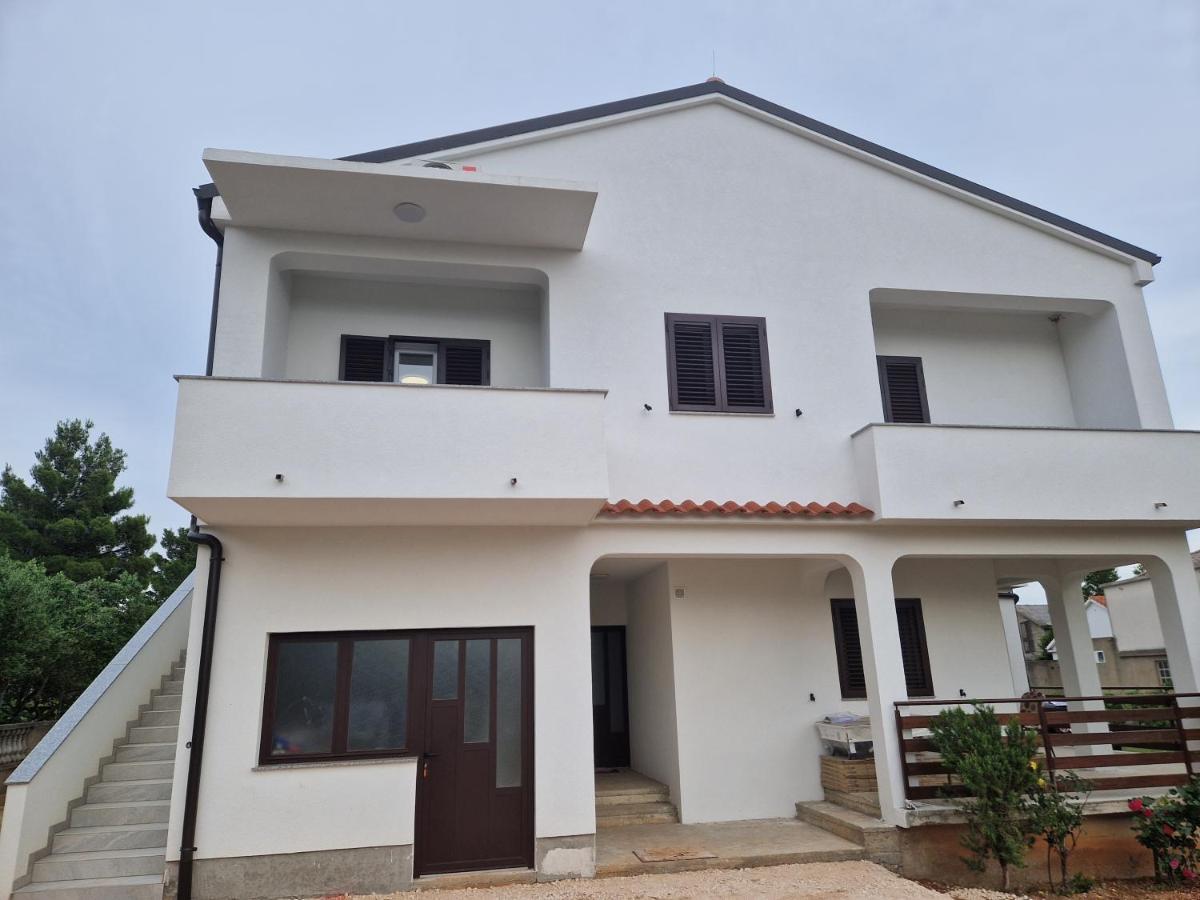 Apartmani Malo More Seline Exterior photo